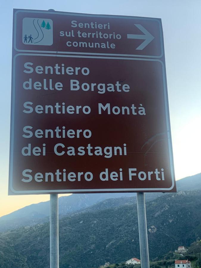 Casa Indipendente Su Due Livelli In Liguria-Vista Mare 6-7 Posti Apartment Magliolo Luaran gambar