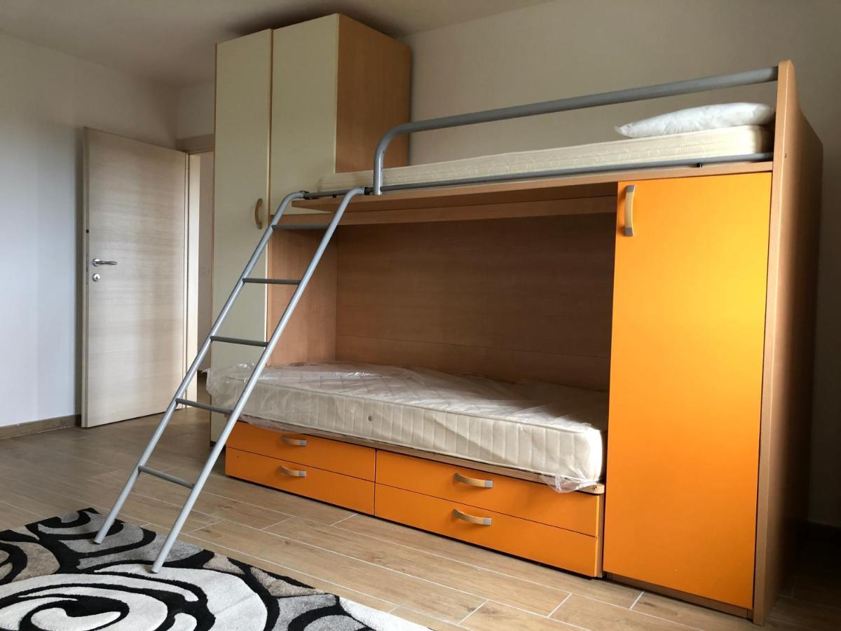 Casa Indipendente Su Due Livelli In Liguria-Vista Mare 6-7 Posti Apartment Magliolo Luaran gambar
