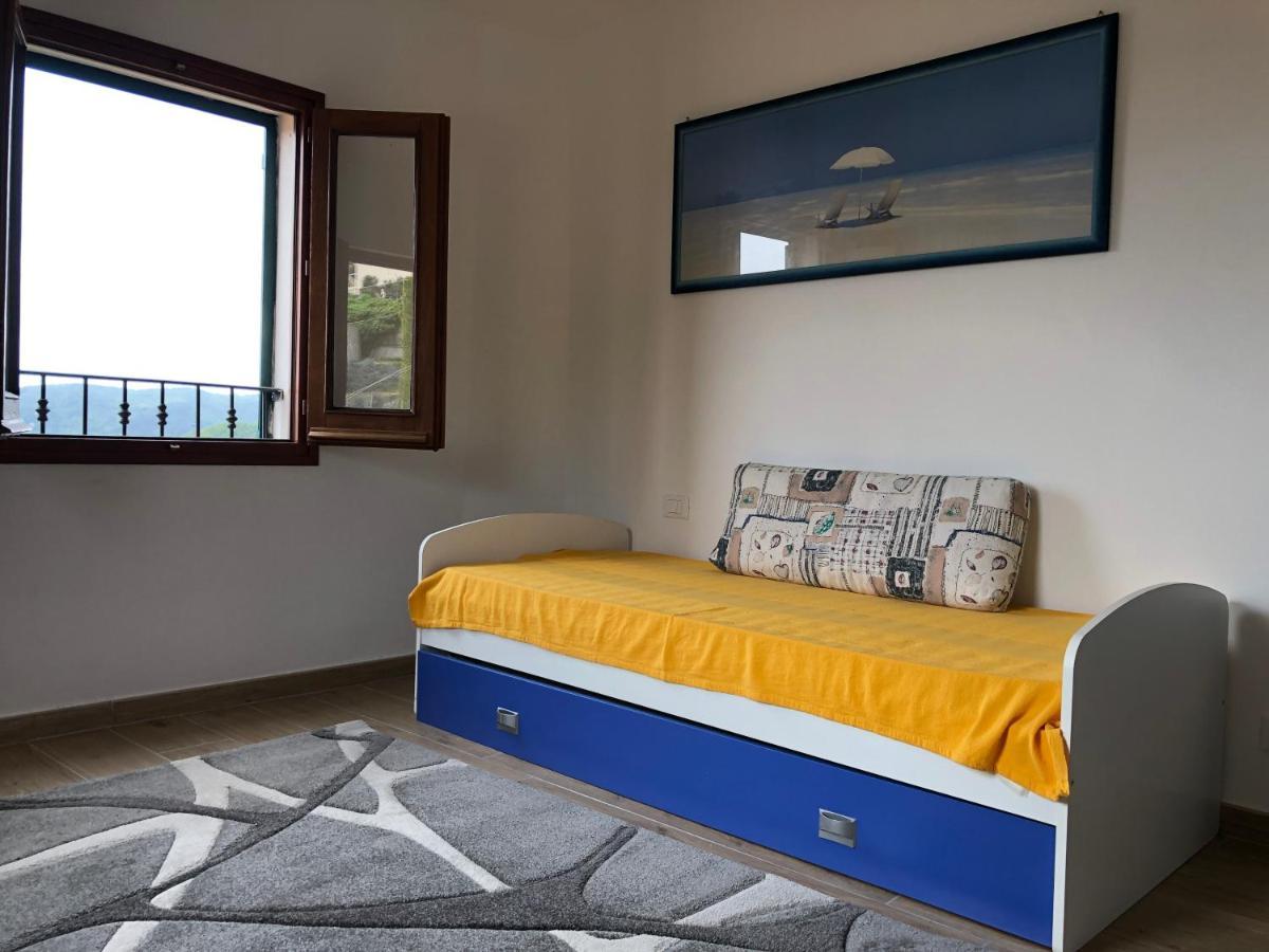 Casa Indipendente Su Due Livelli In Liguria-Vista Mare 6-7 Posti Apartment Magliolo Luaran gambar