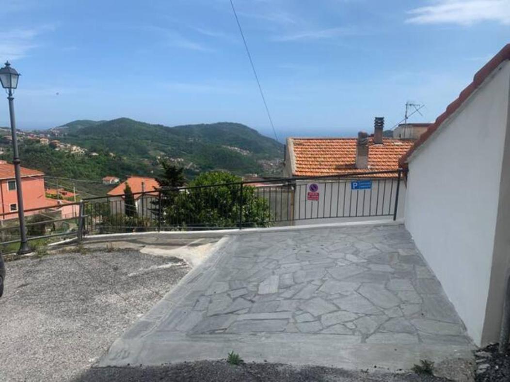 Casa Indipendente Su Due Livelli In Liguria-Vista Mare 6-7 Posti Apartment Magliolo Luaran gambar